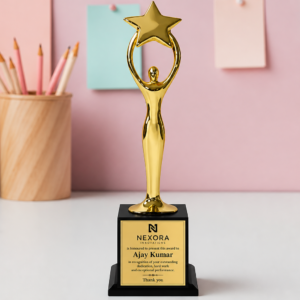 Titan Trophy - Gold